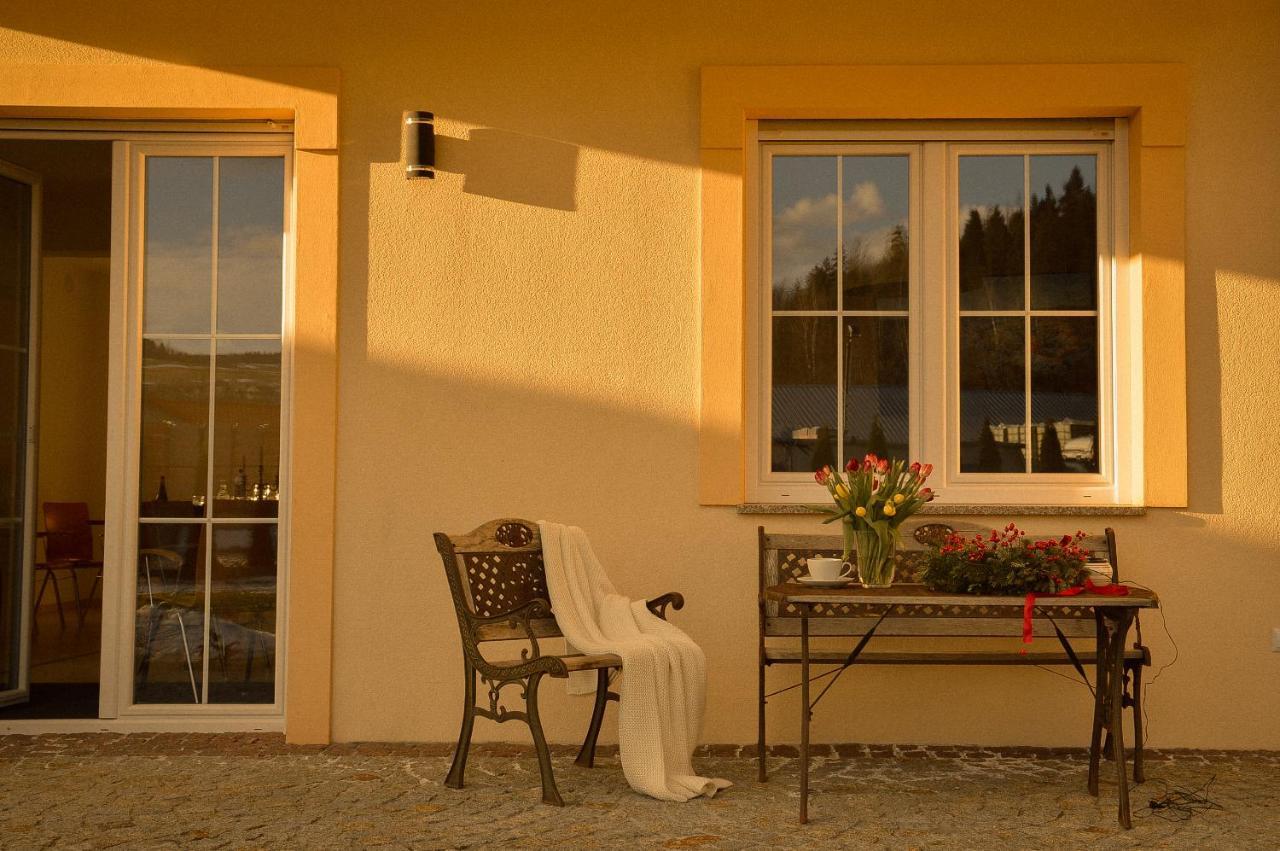 Apartamenty Agroturystyczne Papiernia Niedźwiedź Exteriér fotografie