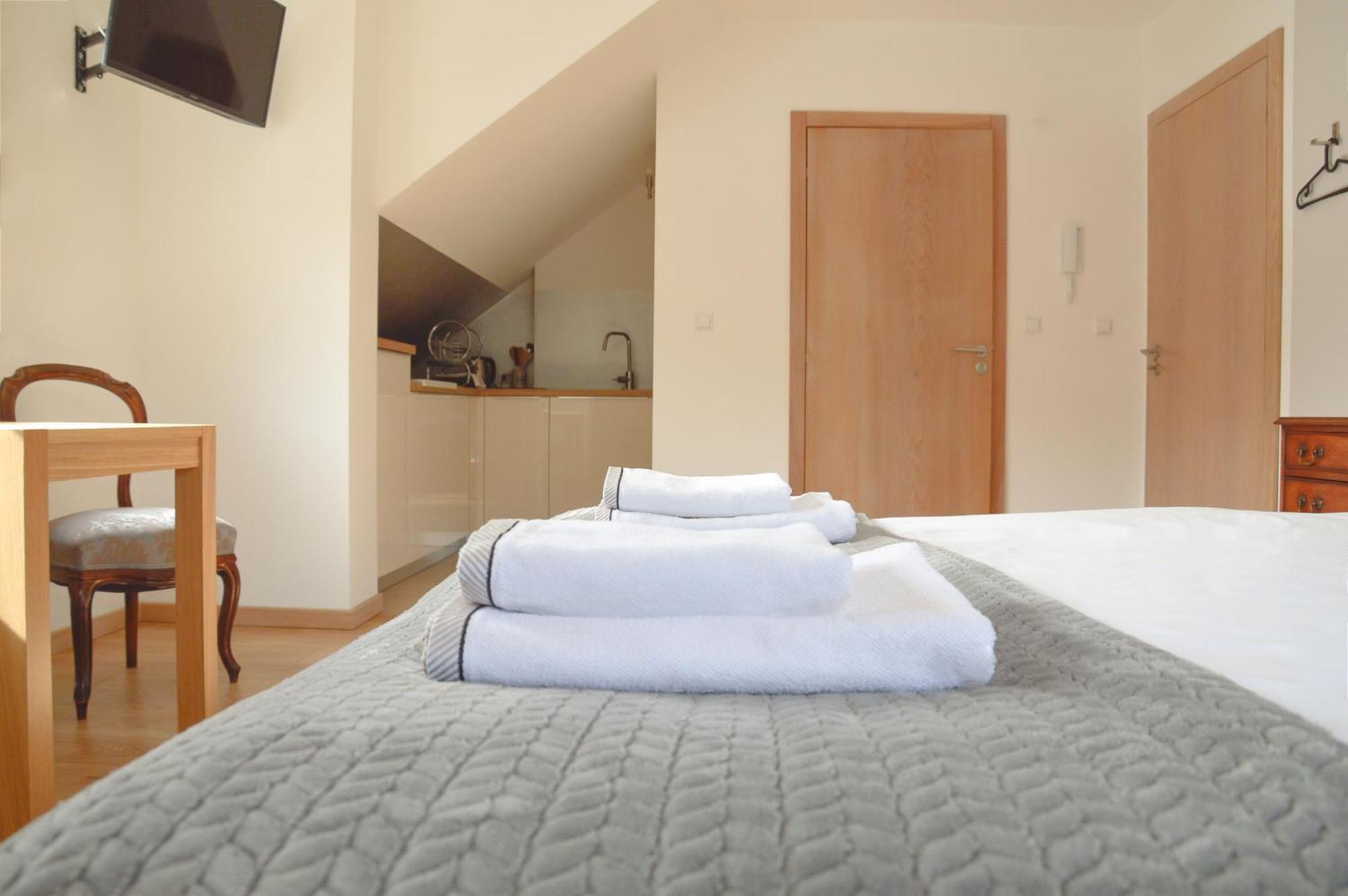 Apartamenty Agroturystyczne Papiernia Niedźwiedź Exteriér fotografie