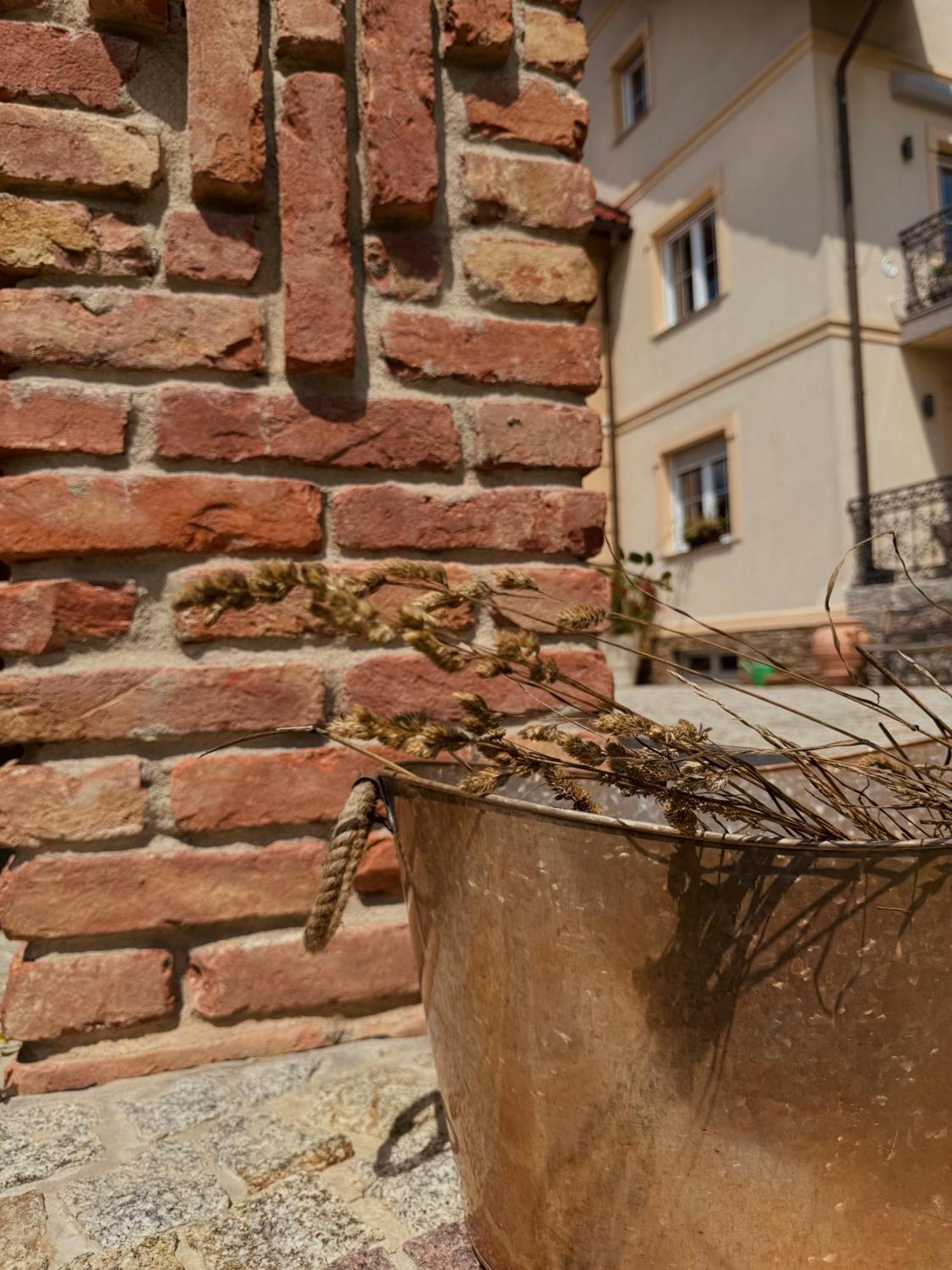 Apartamenty Agroturystyczne Papiernia Niedźwiedź Exteriér fotografie